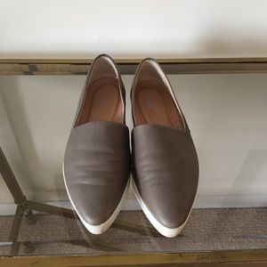 Nude Causal Slip-on
